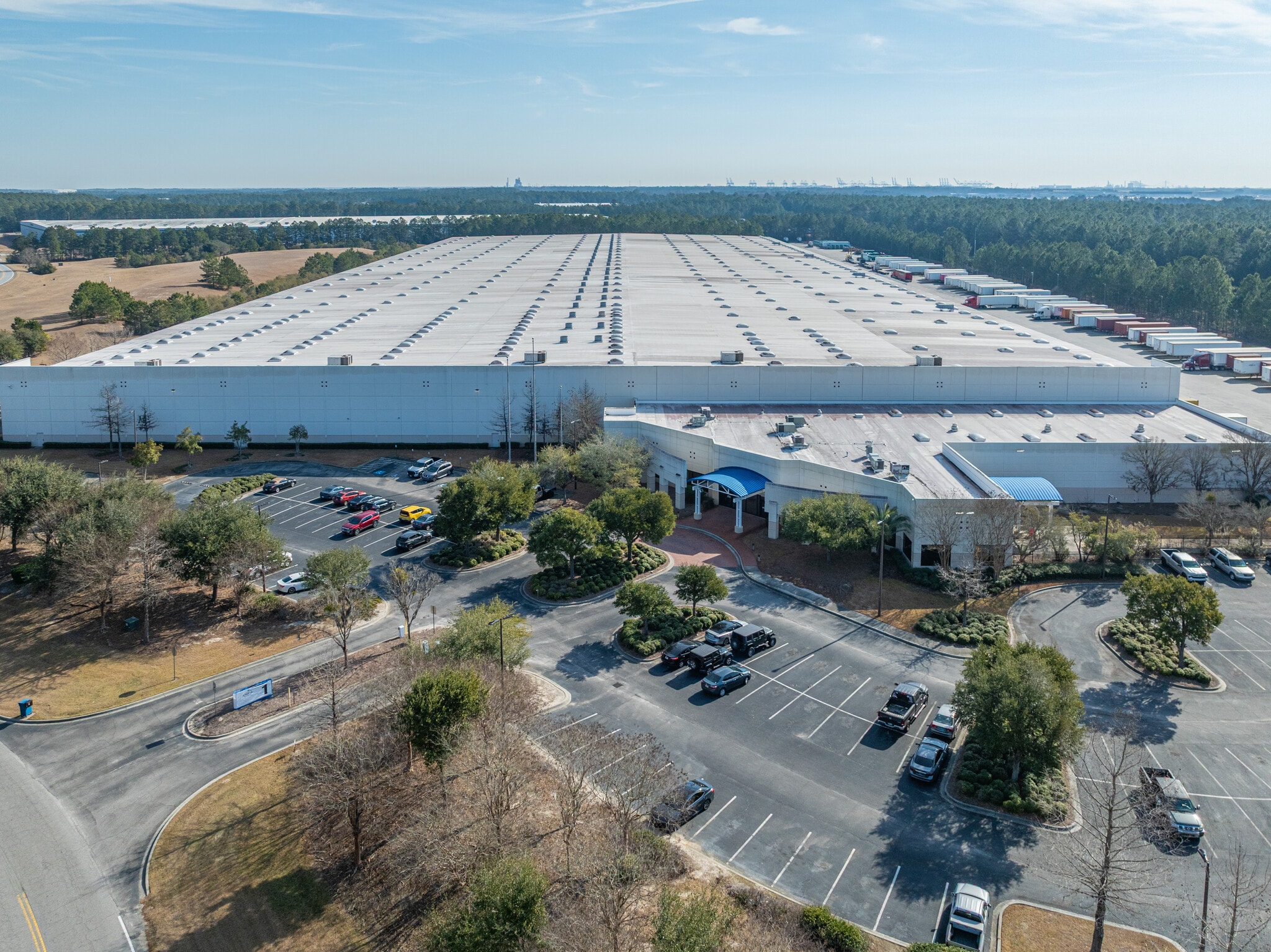 1 Knowlton Way, Savannah, GA à louer Photo intérieure- Image 1 de 4