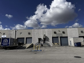 8705-8795 NW 100th St, Miami, FL for lease Interior Photo- Image 1 of 1