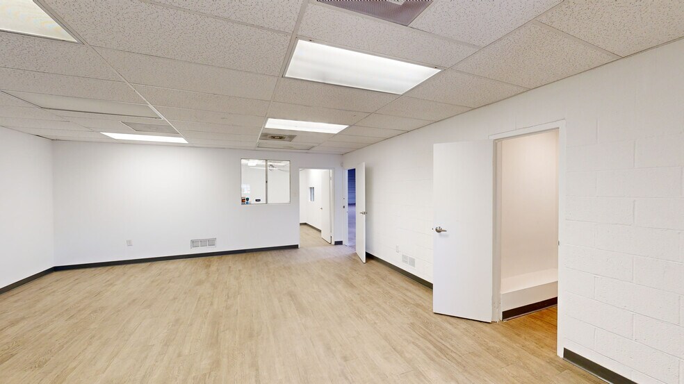 2402-2404 Blue Smoke Ct, Fort Worth, TX à louer - Numérisation 3D de Matterport - Image 3 de 9