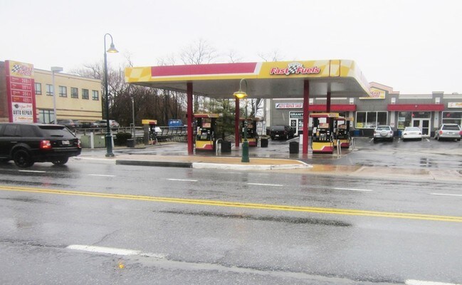 Plus de détails pour 9871 Main St, Damascus, MD - Commerce de détail à louer
