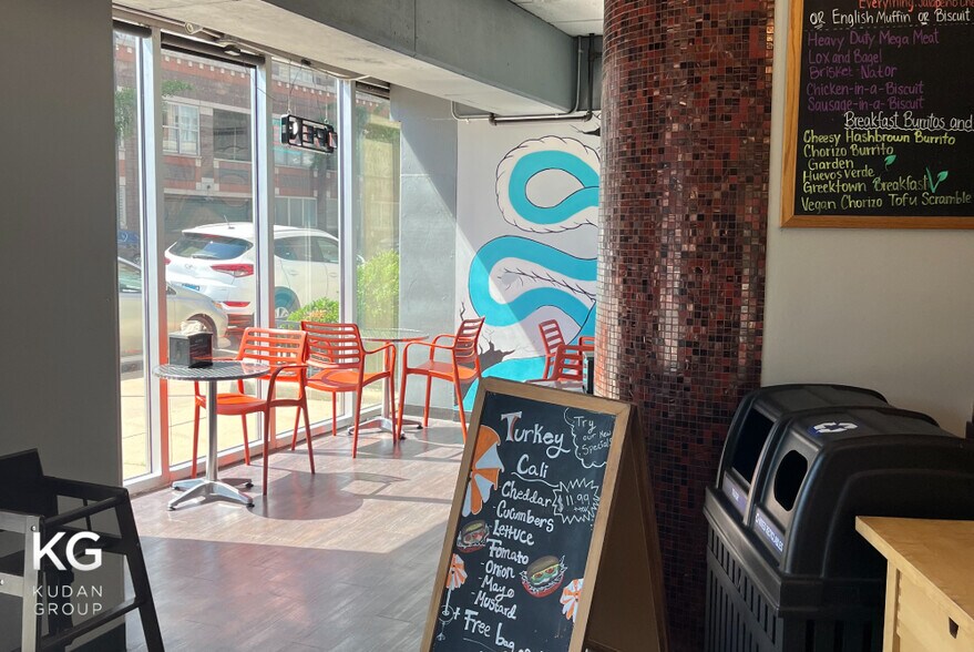 111 S Morgan St, Chicago, IL à louer - Photo du bâtiment - Image 2 de 9