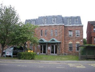 Plus de détails pour 96-110 Luton Rd, Harpenden - Bureau à louer