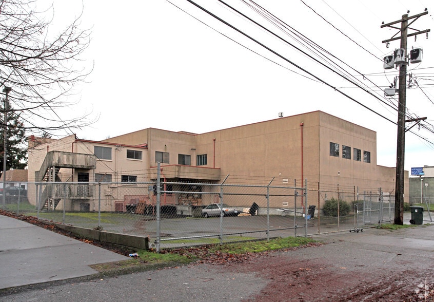 1321 Martin Luther King Jr Way, Tacoma, WA à vendre - Photo du bâtiment - Image 3 de 26