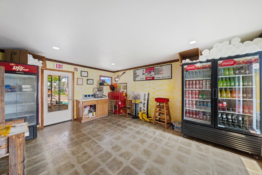 4455 Highway 27, Kerrville, TX à vendre - Photo du bâtiment - Image 3 de 28