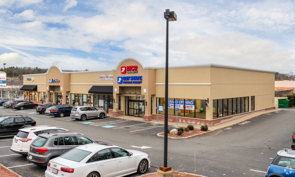 600 Broadway, Saugus, MA for lease - Primary Photo - Image 1 of 8