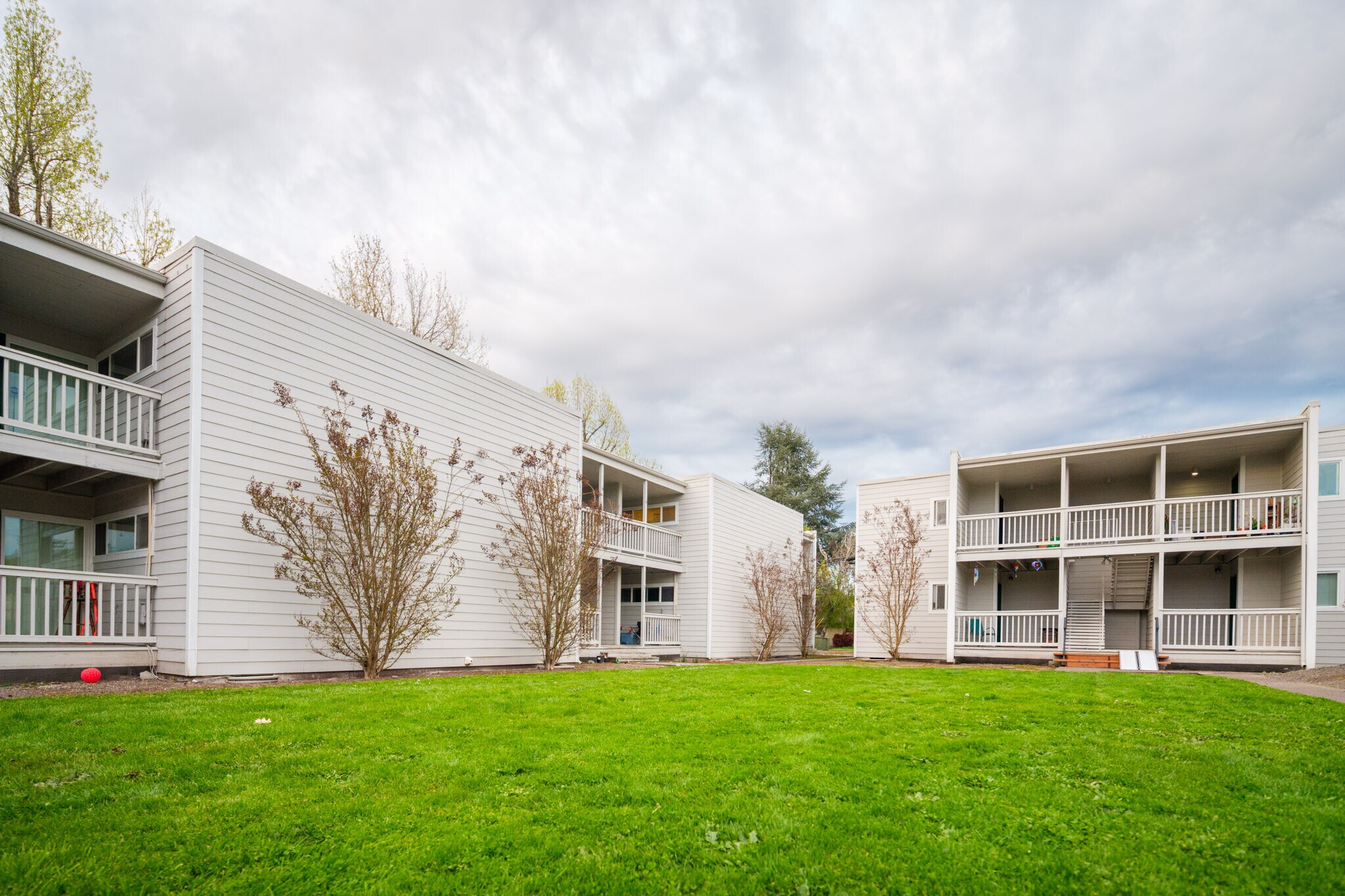 160 Whitman St N, Monmouth, OR à vendre Photo principale- Image 1 de 9