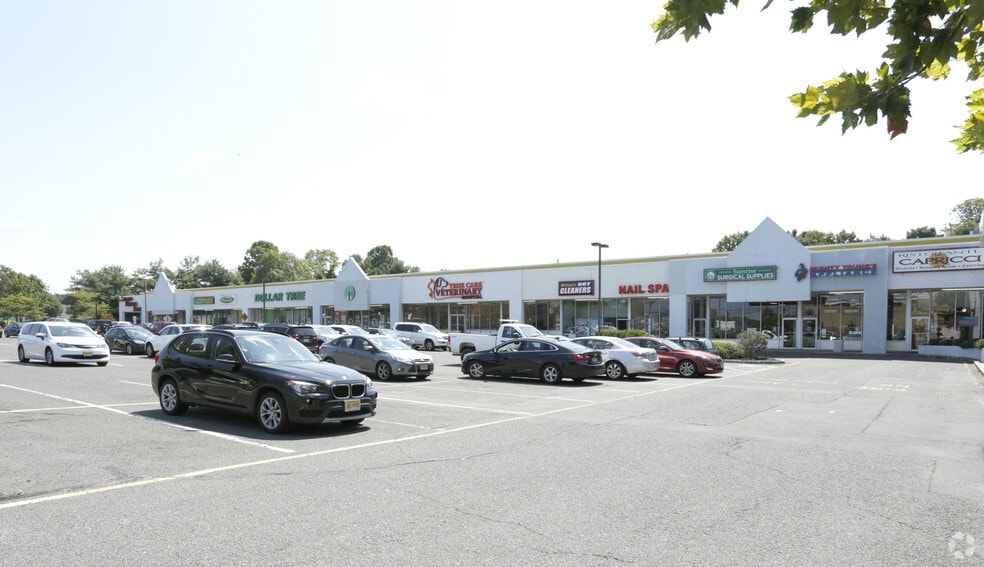 502-540 New Friendship Rd, Howell, NJ for lease - Building Photo - Image 2 of 8