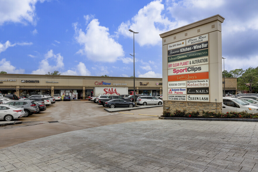 14001-14075 Memorial Dr, Houston, TX for lease - Building Photo - Image 2 of 8