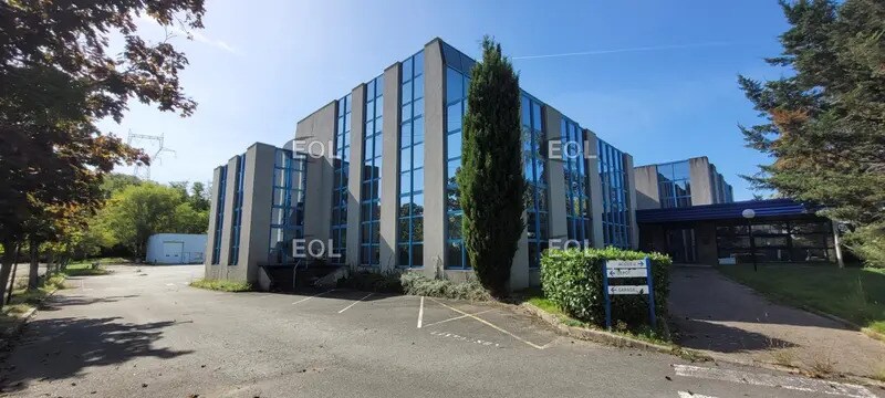 Industriel dans Civrieux-d'Azergues à vendre - Photo du bâtiment - Image 1 de 16