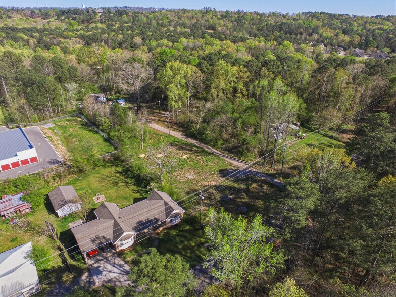 2940 Shannon Wenonah Rd, Bessemer, AL à vendre - Photo du bâtiment - Image 2 de 12