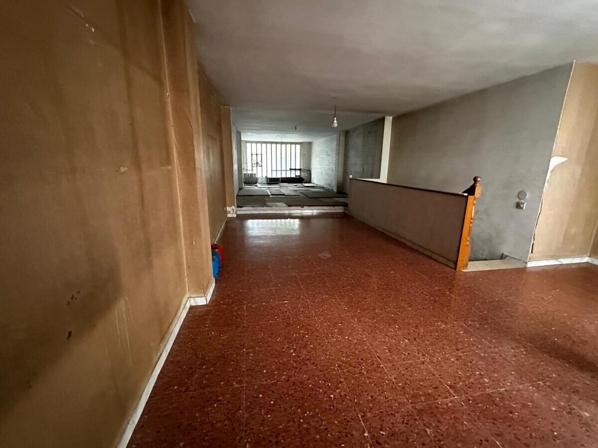 Santa Coloma de Gramenet, BAR 08923 - Unit - - - Interior Photo - Image 2 of 9