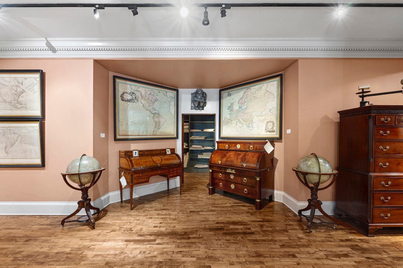 29 E 72nd St, New York, NY 10021 - Unité 2nd Floor - - Photo intérieure - Image 2 of 9