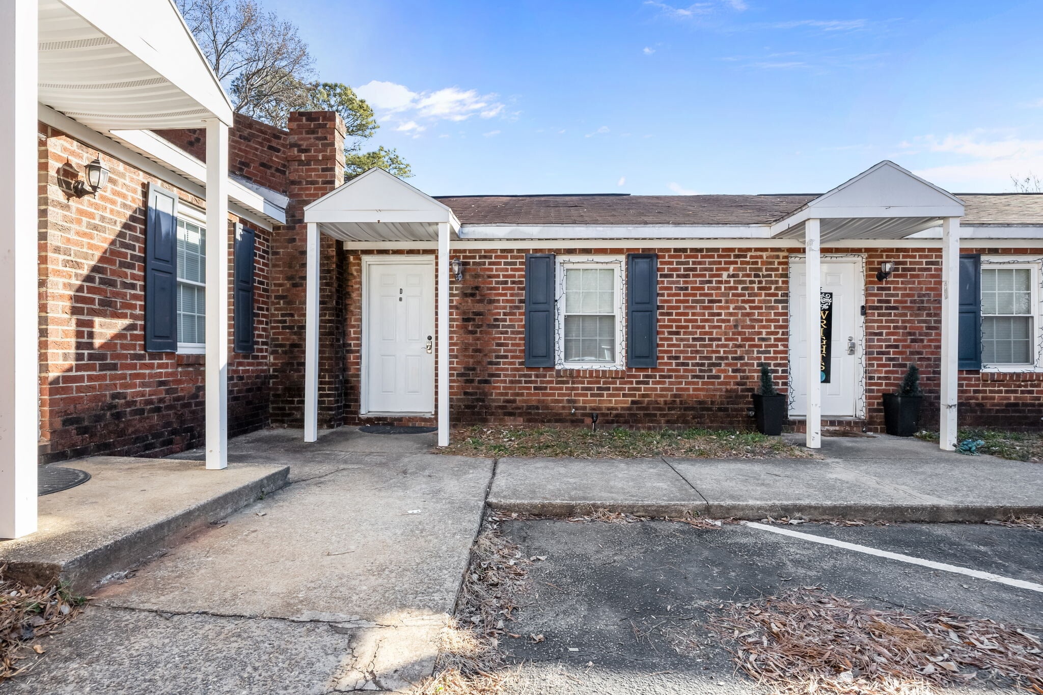 2821 Club Plaza Rd, Raleigh, NC for sale Primary Photo- Image 1 of 12