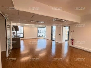 Office in Meylan for lease Building Photo- Image 2 of 8