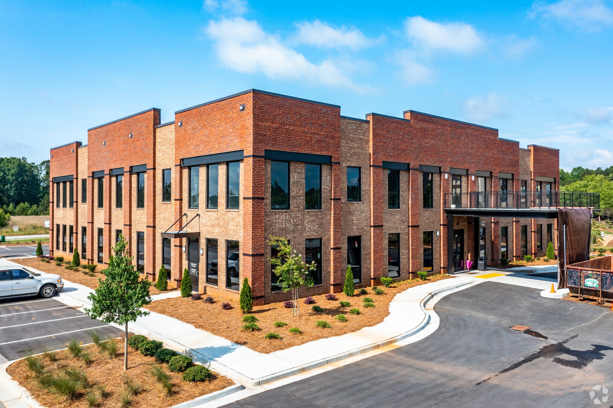 560 Newnan Crossing Byp, Newnan, GA à louer Photo principale- Image 1 de 8