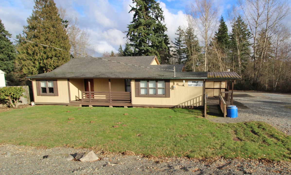 11101 Bingham Ave E, Tacoma, WA for lease Primary Photo- Image 1 of 7