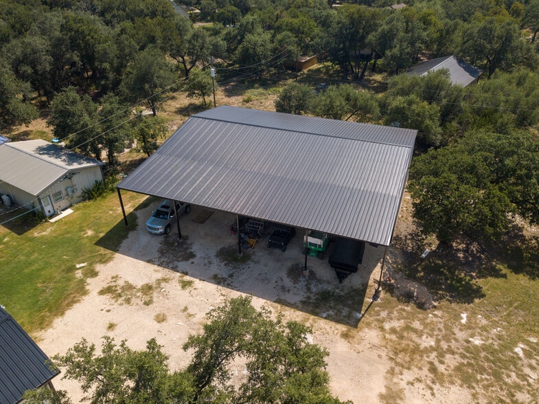 322 Logan Ranch Rd, Georgetown, TX for lease - Primary Photo - Image 1 of 24