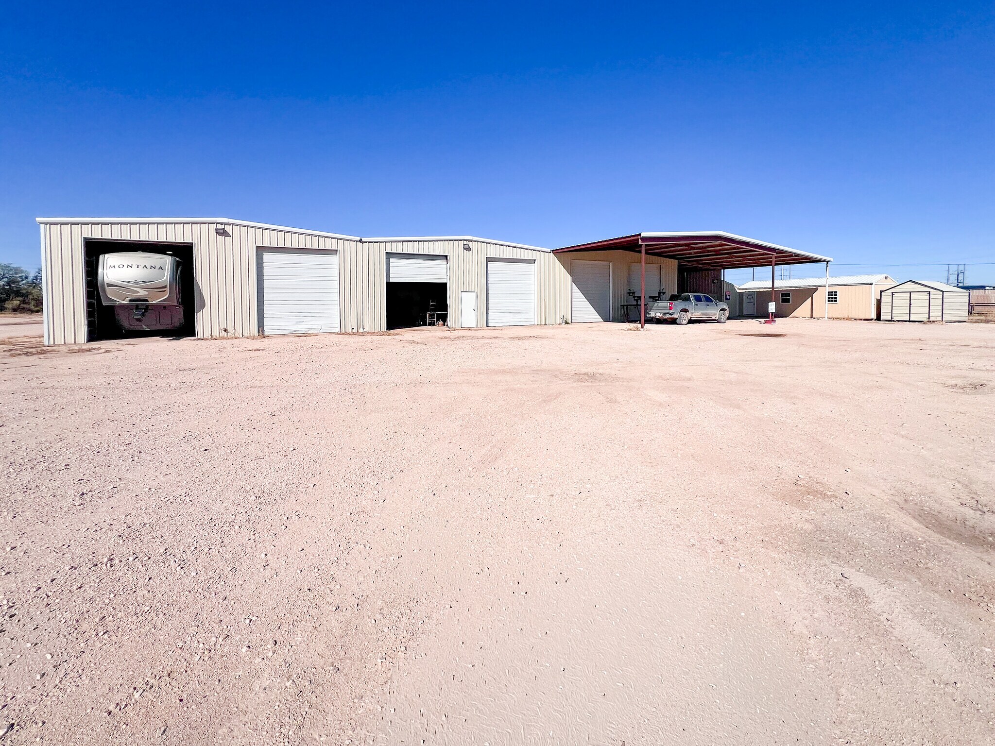 2205 E County Road 90, Midland, TX à louer Photo principale- Image 1 de 23