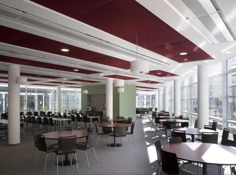 1 Avenue De Westphalie, Montigny-le-Bretonneux for lease - Building Photo - Image 3 of 9