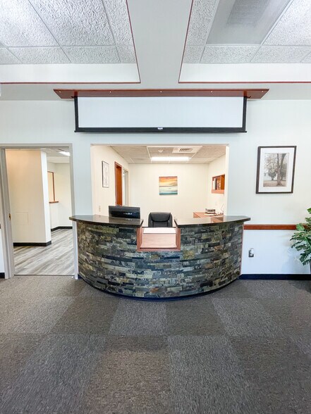 4820 S Arrowhead Dr, Independence, MO à louer - Photo intérieure - Image 3 de 21