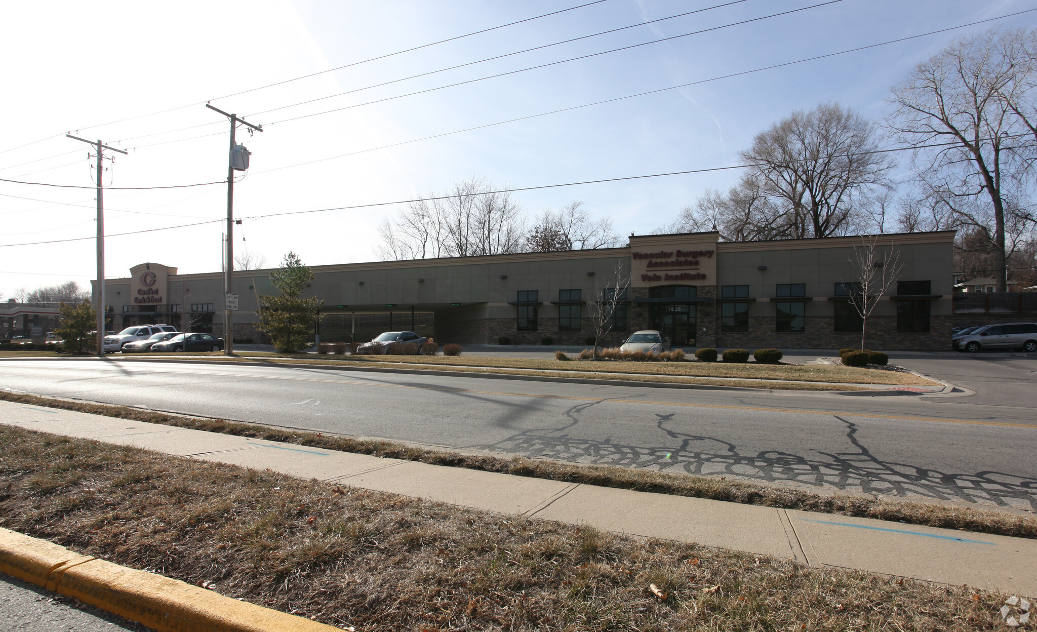 7430 Switzer Rd, Shawnee, KS for sale Primary Photo- Image 1 of 3