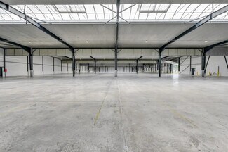 Plus de détails pour Bureau, Industriel à louer