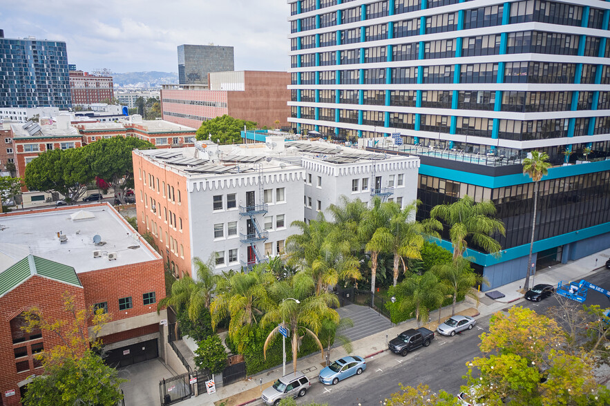 667 S Carondelet, Los Angeles, CA à vendre - Photo du bâtiment - Image 2 de 4