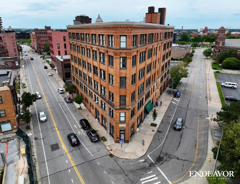 234-250 Andrews St, Rochester, NY à louer - Photo du bâtiment - Image 2 de 8