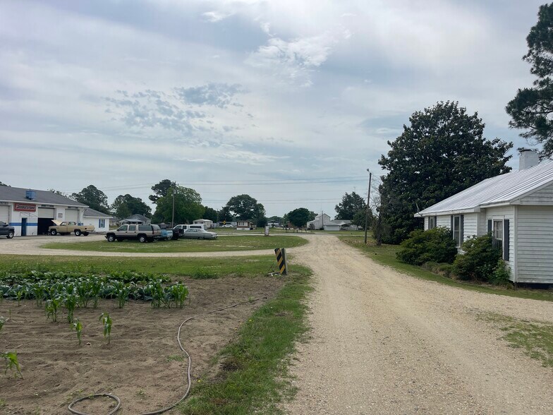 2367 US Highway 13 N, Goldsboro, NC à vendre - Photo du bâtiment - Image 2 de 45