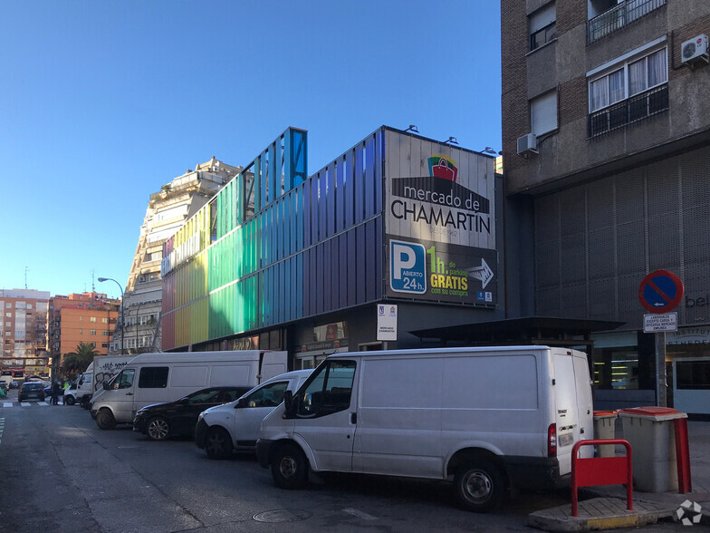 Calle De Bolivia, 9, Madrid, Madrid for lease - Building Photo - Image 2 of 2