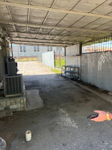 1501 Se 44th St, Oklahoma City, OK à louer - Photo intérieure - Image 2 de 10