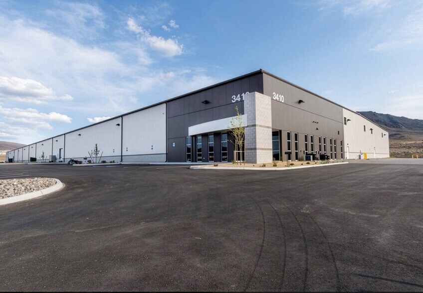 3410 Peru Dr, Sparks, NV à vendre - Photo du bâtiment - Image 2 de 7