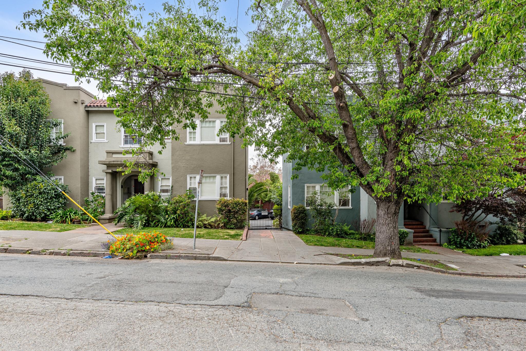 485 Cheney Ave, Oakland, CA à vendre Photo du b timent- Image 1 de 11