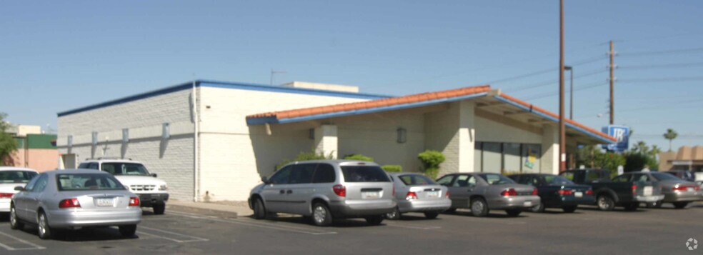 3567 W Northern Ave, Phoenix, AZ à louer - Photo du bâtiment - Image 2 de 13