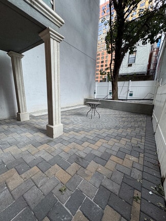 Plus de détails pour 212 E 35th St, New York, NY - Multi-résidentiel à vendre