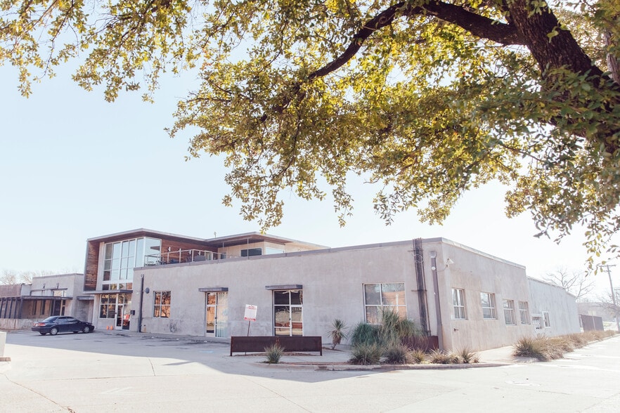 4000 East Side Ave, Dallas, TX for lease - Building Photo - Image 1 of 10