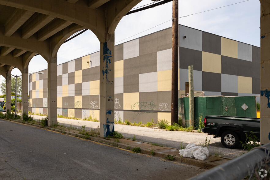 7305 Beach Channel Dr, Far Rockaway, NY for lease - Building Photo - Image 3 of 4