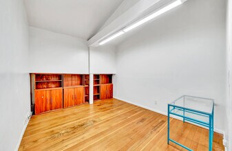 6358-6360 Van Nuys Blvd, Van Nuys, CA for lease Interior Photo- Image 2 of 4