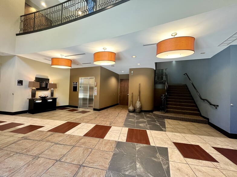 1505 Mount Vernon Rd, Atlanta, GA for lease - Interior Photo - Image 2 of 8