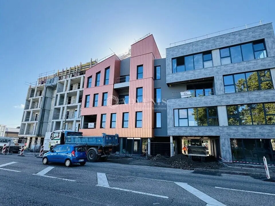 Office in Haguenau for sale Construction Photo- Image 1 of 8