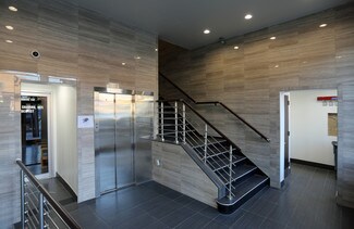 Plus de détails pour 24912 Jericho Tpke, Floral Park, NY - Bureau à louer