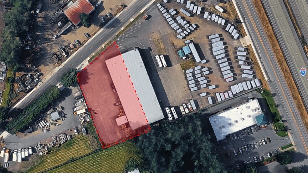 625 W Scott Ave, Woodland, WA for lease - Site Plan - Image 2 of 11