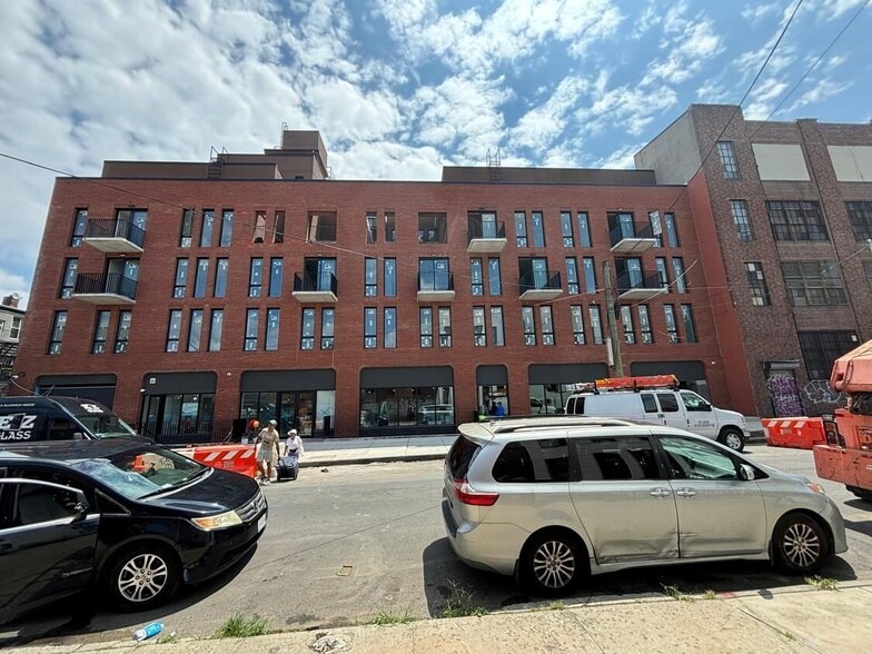 150 Noll St, Brooklyn, NY for lease - Building Photo - Image 2 of 11