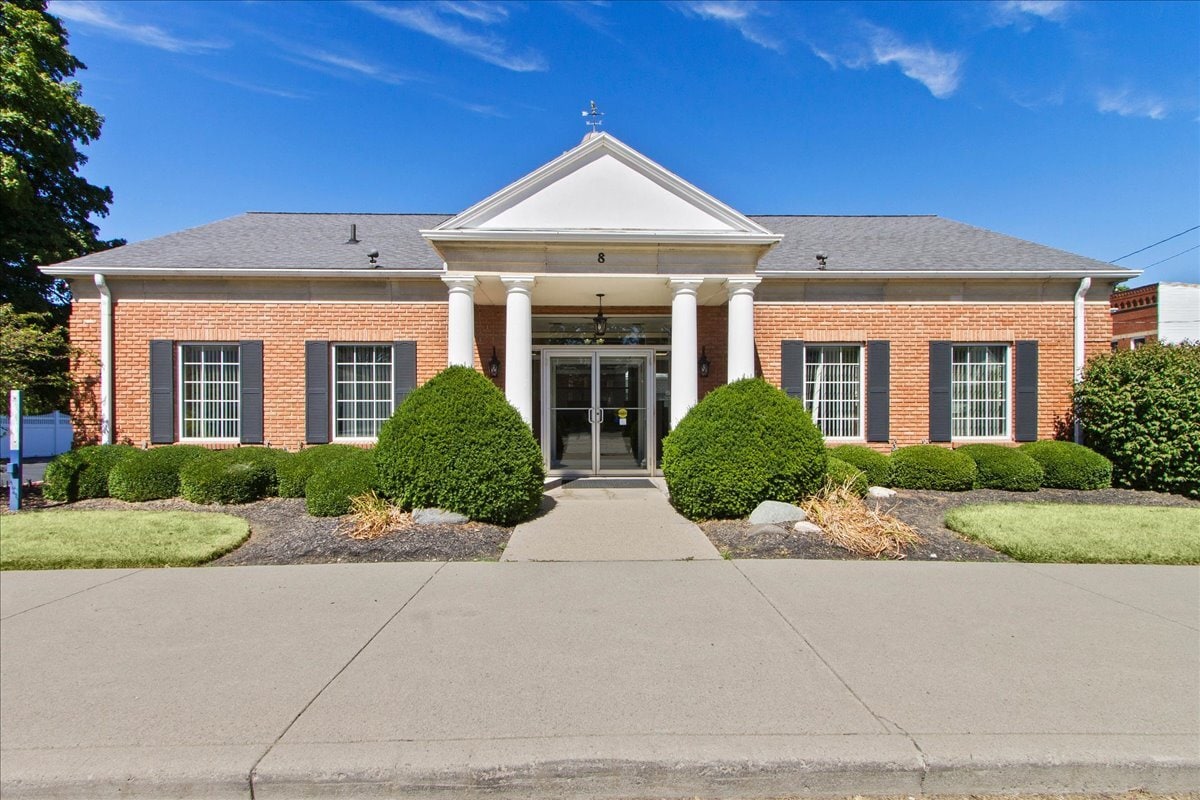 8 W Maple St, North Lewisburg, OH for lease Primary Photo- Image 1 of 84
