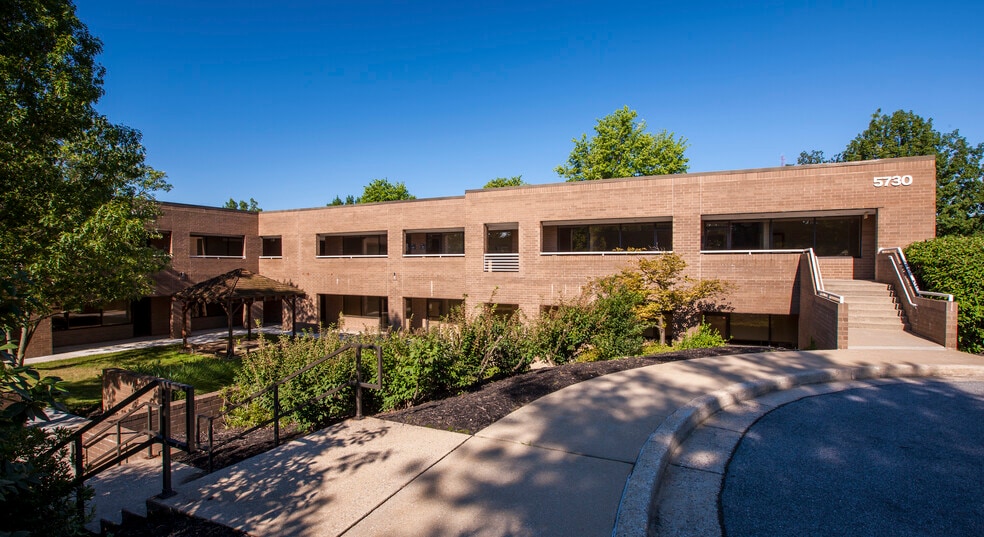 5700 Executive Dr, Catonsville, MD à louer - Photo du bâtiment - Image 2 de 2