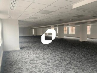 Plus de détails pour 16 Rue De Tournai, Lille - Bureau à louer