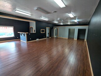 Plus de détails pour 1316 E Cedar St, Brandon, SD - Commerce de détail à louer