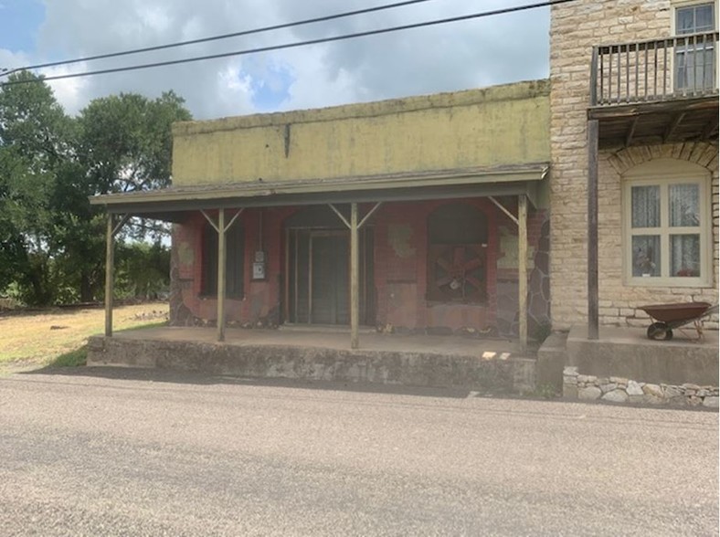 100 S Eastland, Iredell, TX for sale - Primary Photo - Image 1 of 1