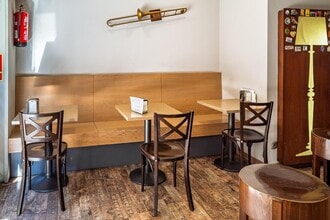 Retail in Badalona, Barcelona for lease Interior Photo- Image 1 of 5