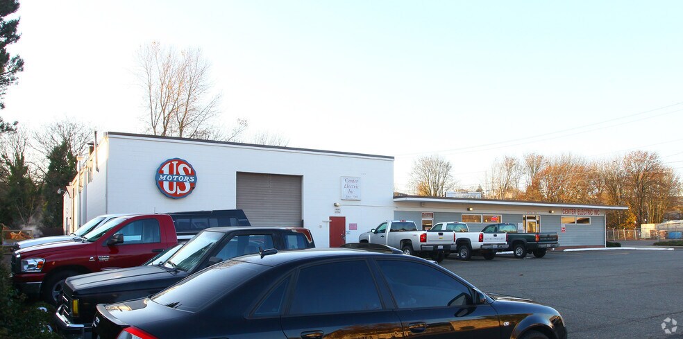 1212 S 30th St, Tacoma, WA à vendre - Photo du bâtiment - Image 2 de 5